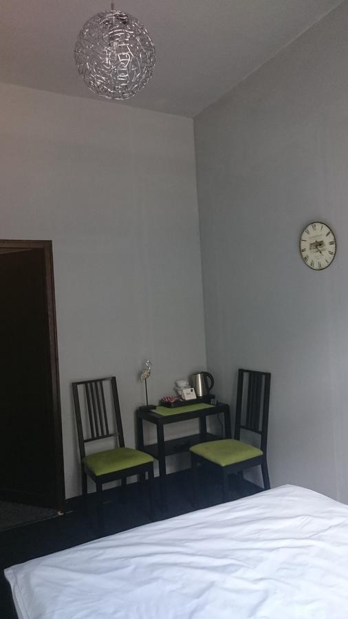 Incepcja 33 Vandrehjem Wrocław Eksteriør billede
